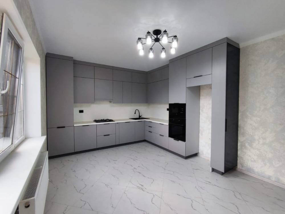 Ставропольский край, Михайловск, Локомотивная ул.; Дом 117м² на участке 4 сот. 1 эт.