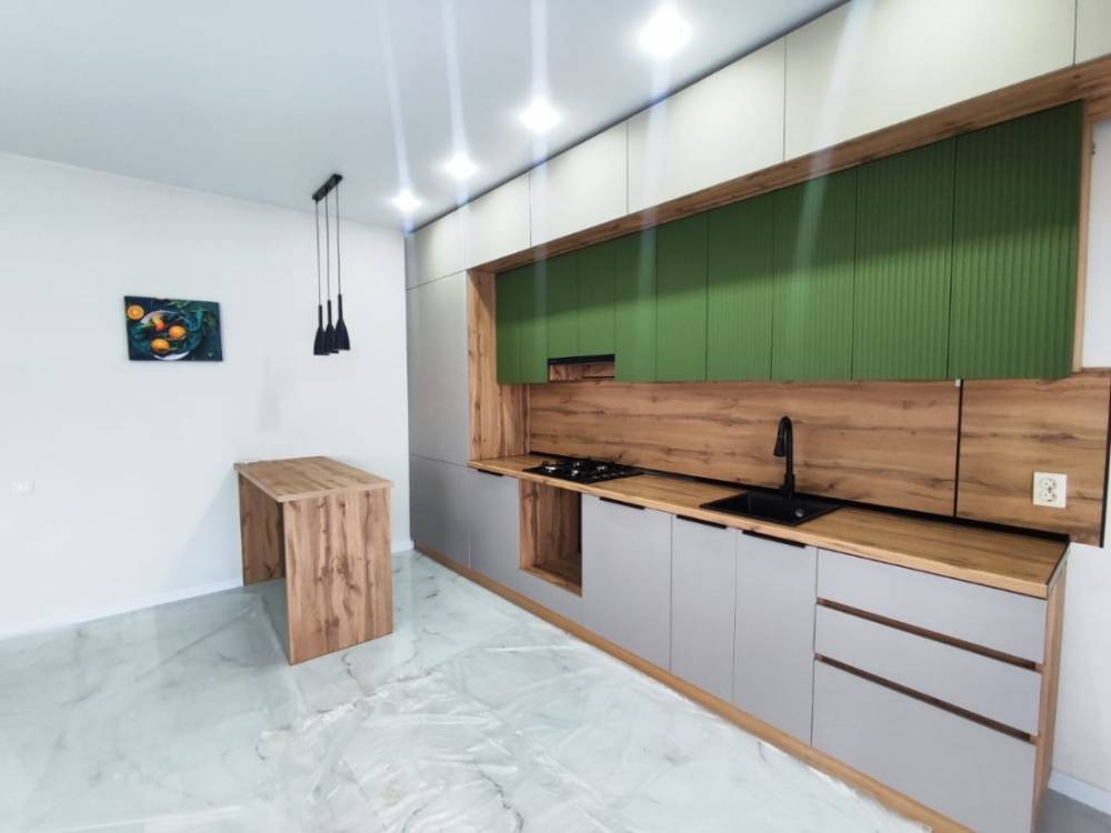 Ставропольский край, Михайловск, адмирала Ушакова ул.; Коттедж 106м² на участке 3 сот. 1 эт.