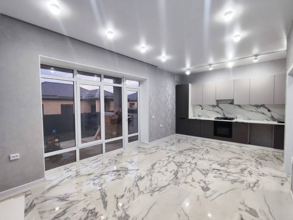 Ставропольский край, Михайловск, Ботаническая ул.; Коттедж 100м² на участке 3 сот. 1 эт.