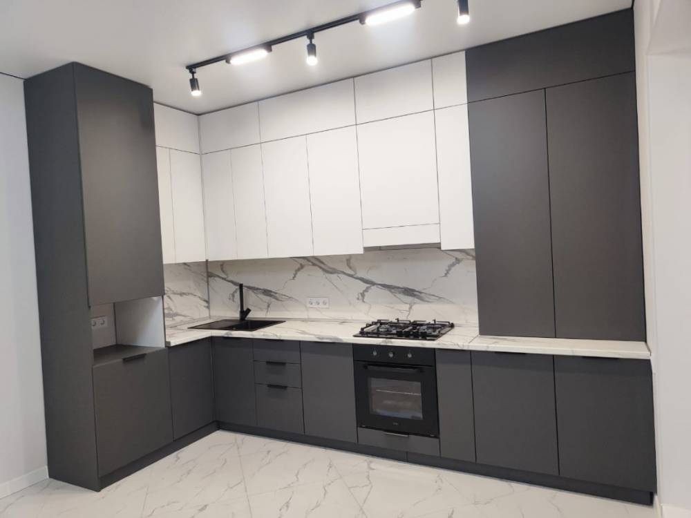 4b7e39db-4e36-49c5-be4b-6092851dd1ad